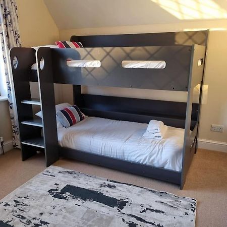 Spacious Detached Home With Beautiful Seaviews, Sleeps 6 Trimingham Eksteriør bilde